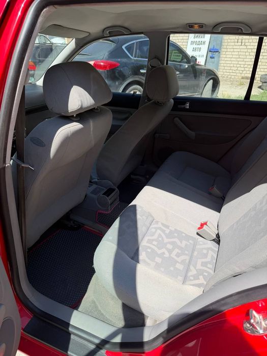 Продам Volkswagen Golf 4