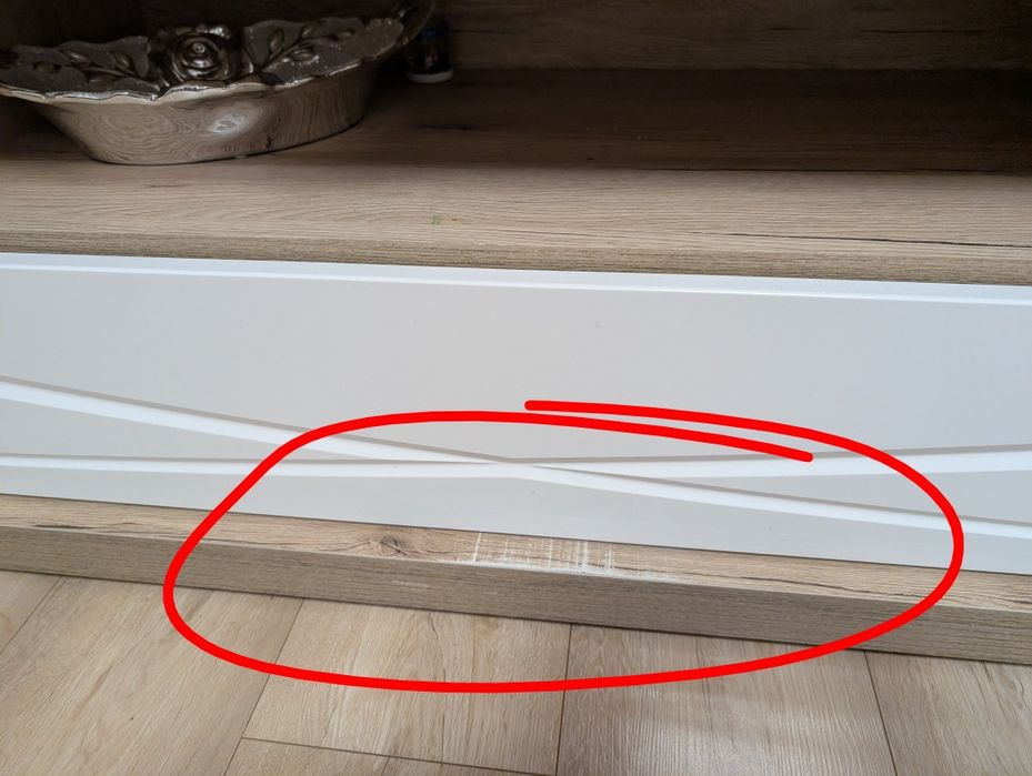 Szafka RTV witryna przeszklona salon Paris