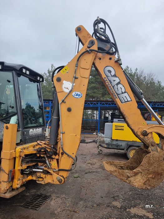 Case 695 ST Koparko ładowarka