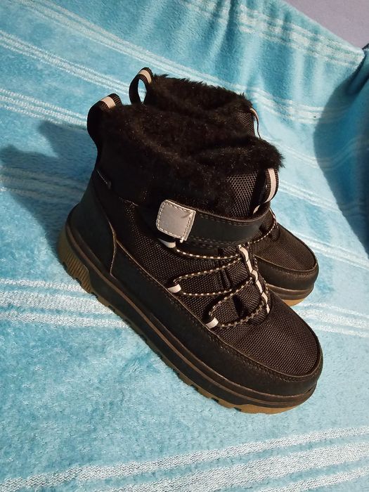 Buty zimowe H&M jak nowe 32