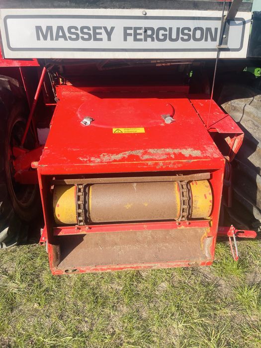 Комбайн Massey Ferguson 19