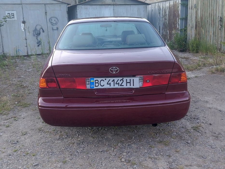 Обмін Продаж Toyota Camry АКПП 2001