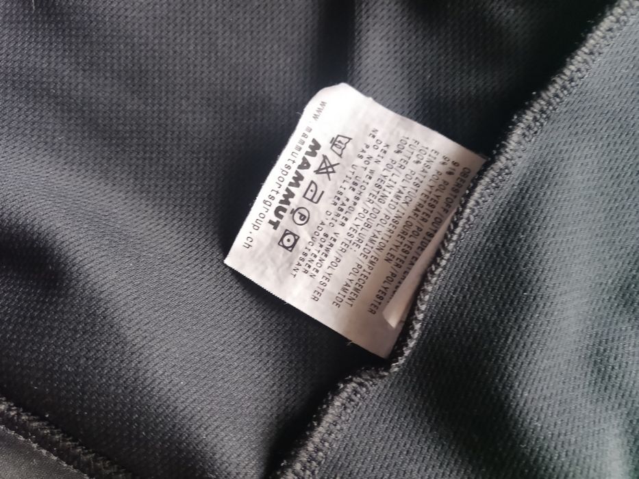 Зіпка mammut чорно-червона