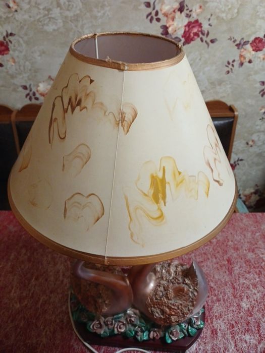 Світильник торшер лебеді