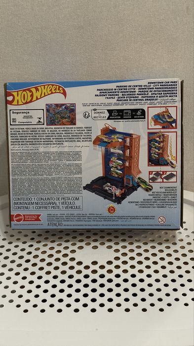 Hotwheels downtown car park