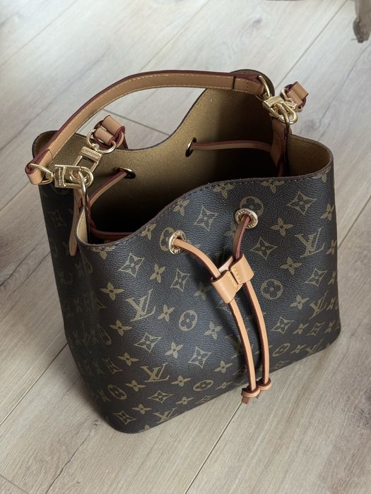 Сумка Louis Vuitton якість