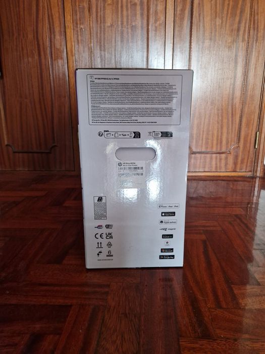 Impressora HP 6532, nova, nunca usada.