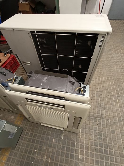 Multi split  3 unidades interiores e uma exterior