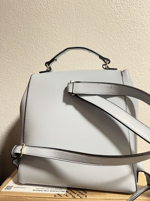 Mochila azul bebe, imitacao de couro