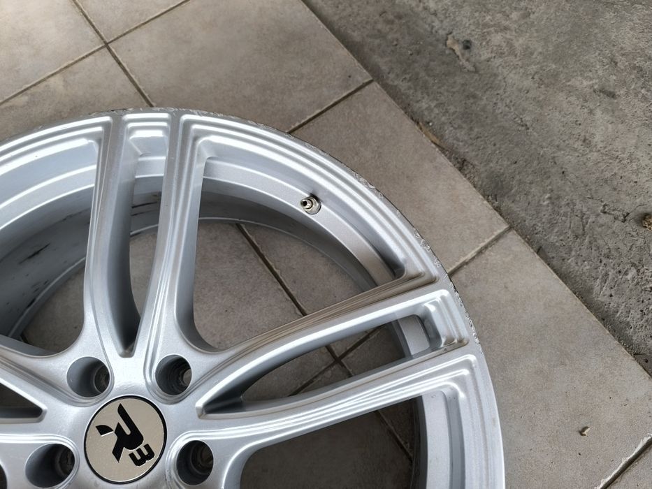 Felg aluminiowe R3 H1 8,5x20 et45 5x112 otwór 66,6 VW, Audi, Mercedes do naprawy