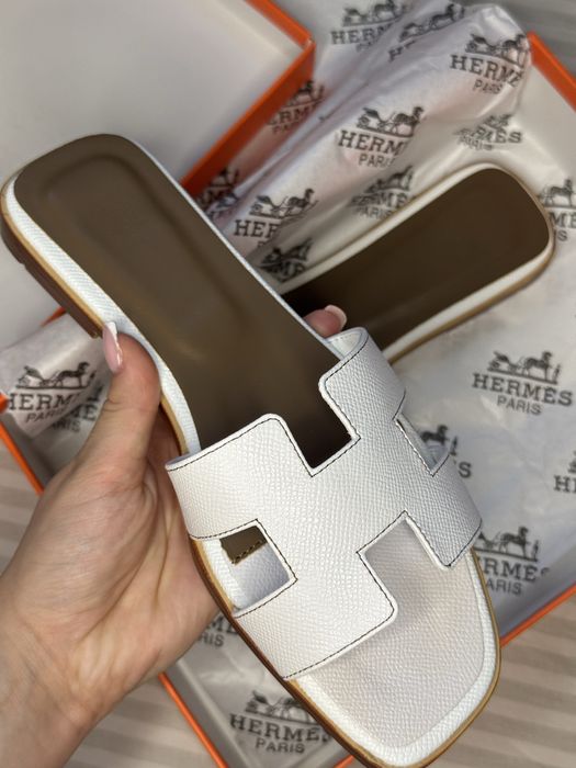 38 розмір Шльопки Hermes шкіра