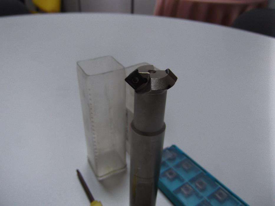SNF Chamfering Milling Cutter435605754243993602