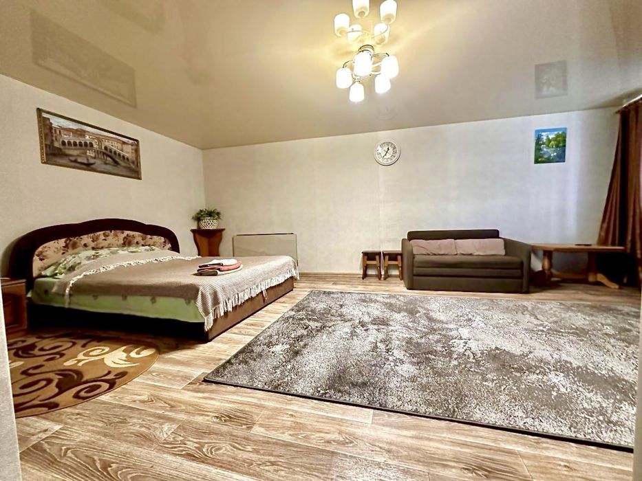 Комфортне житло подобово,не вимикають світло.