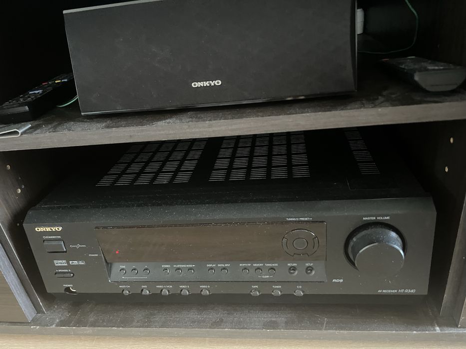 Kino domowe Onkyo 5.1 + amplituner HT-R340 + subwoofer + pilot