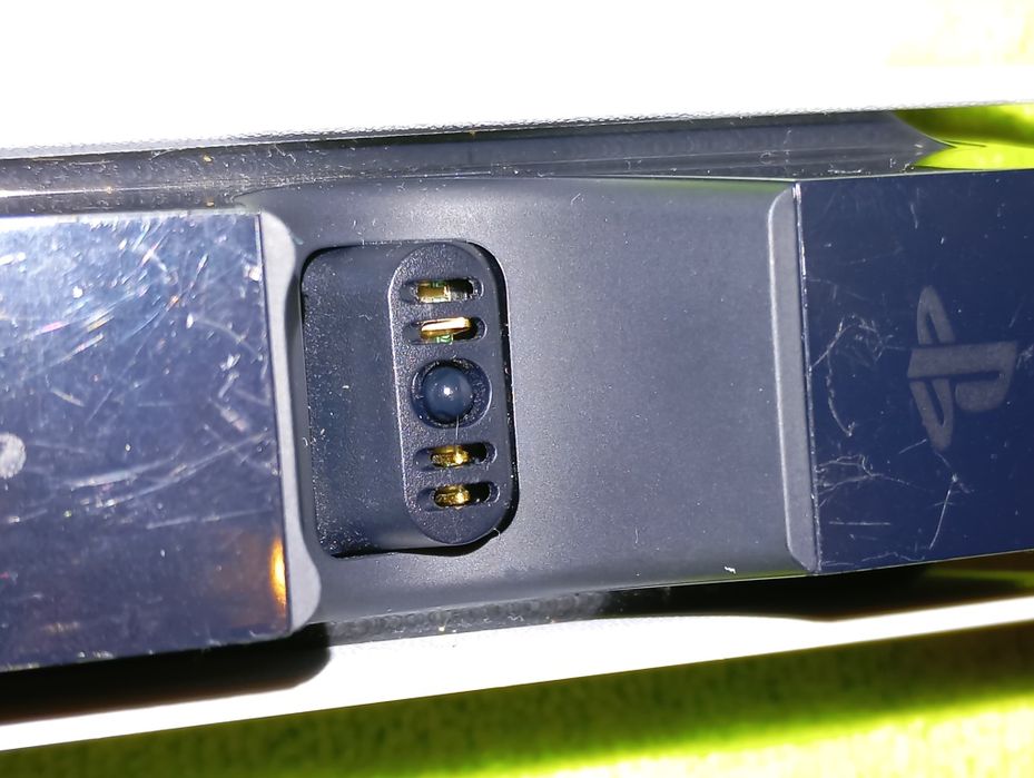 Carregador de comandos avariado