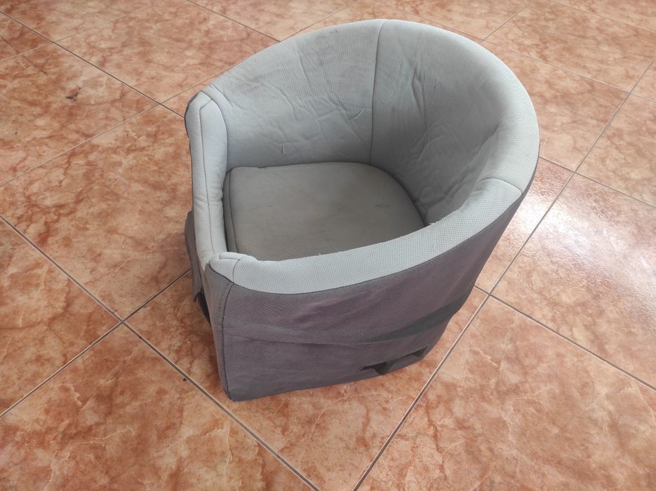 Cama transportadora de cão para carro