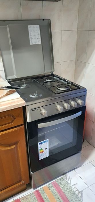 Vendo Fogão e Frigorífico 400 euros