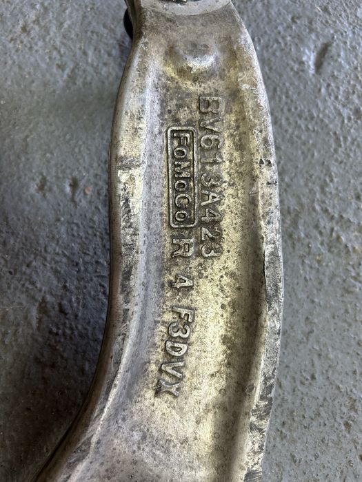 Рычаг передний правый Ford Focus/Fusion/Escape