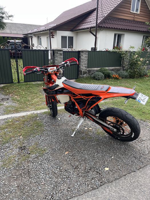 STN-V-8 motard