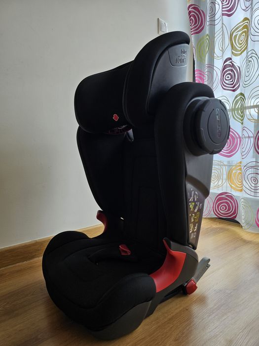 Cadeira Auto Britax Römer KIDFIX² S (15–36 kg) ISOFIX – Excelente Estado
