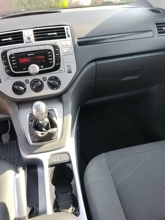 Ford Kuga 2011 r.