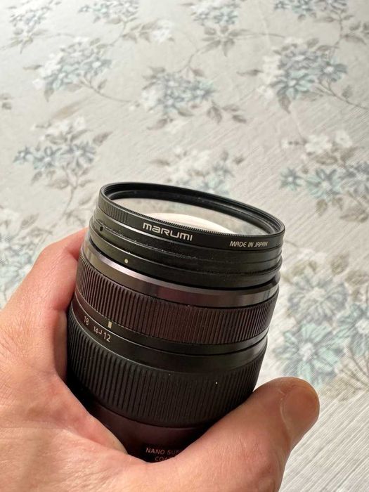 Продам об'єктив Panasonic Lumix G f 2,8 / 12-35 mm Power O.I.S.