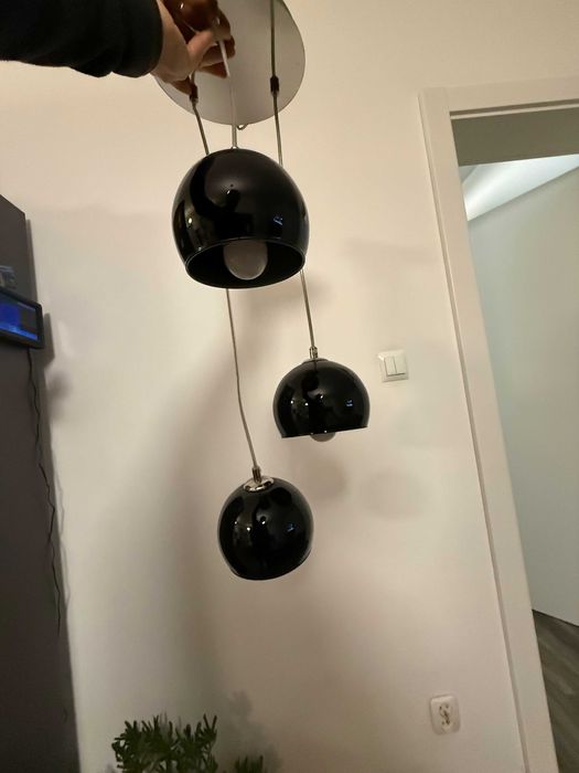 Lampa wisząca z trzema kulami