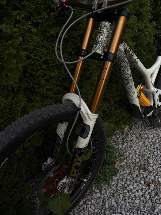 Commencal Supreme V4 XL