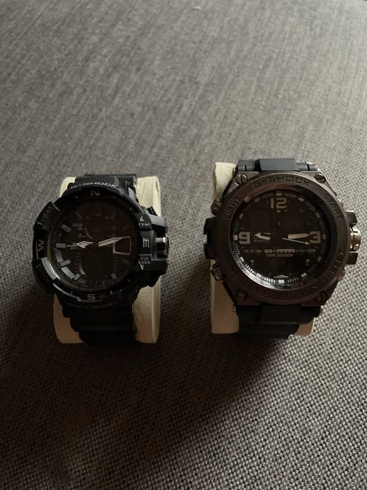 Продаються два годинника CASIO