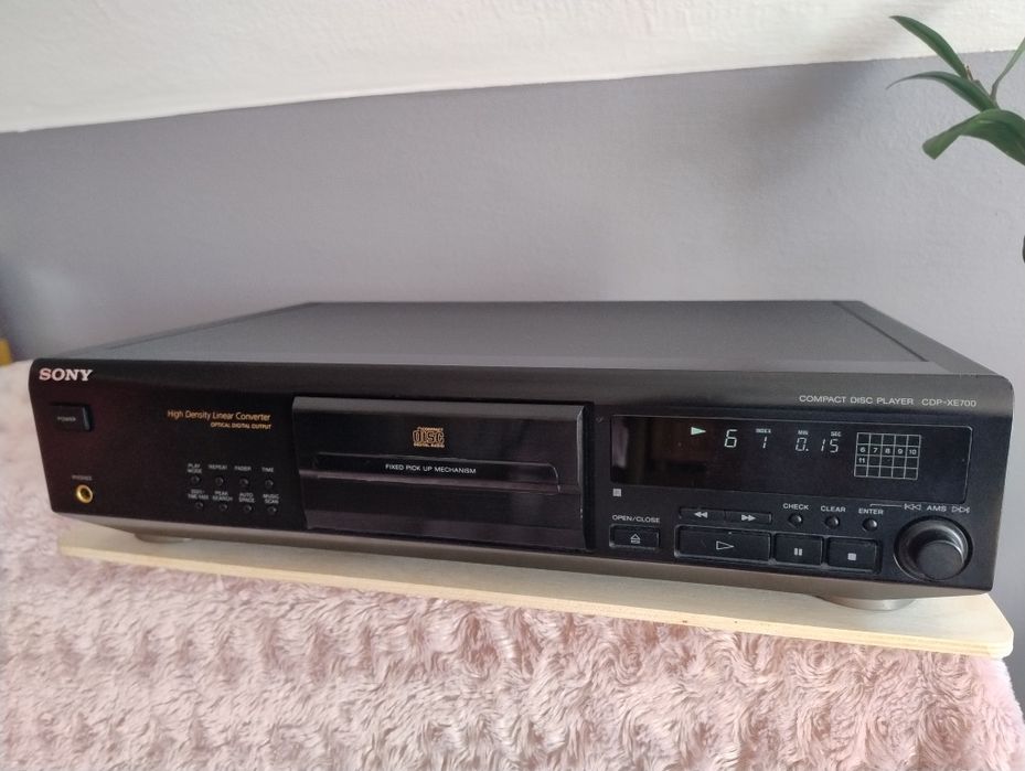 Sony cdp xe 700 qs