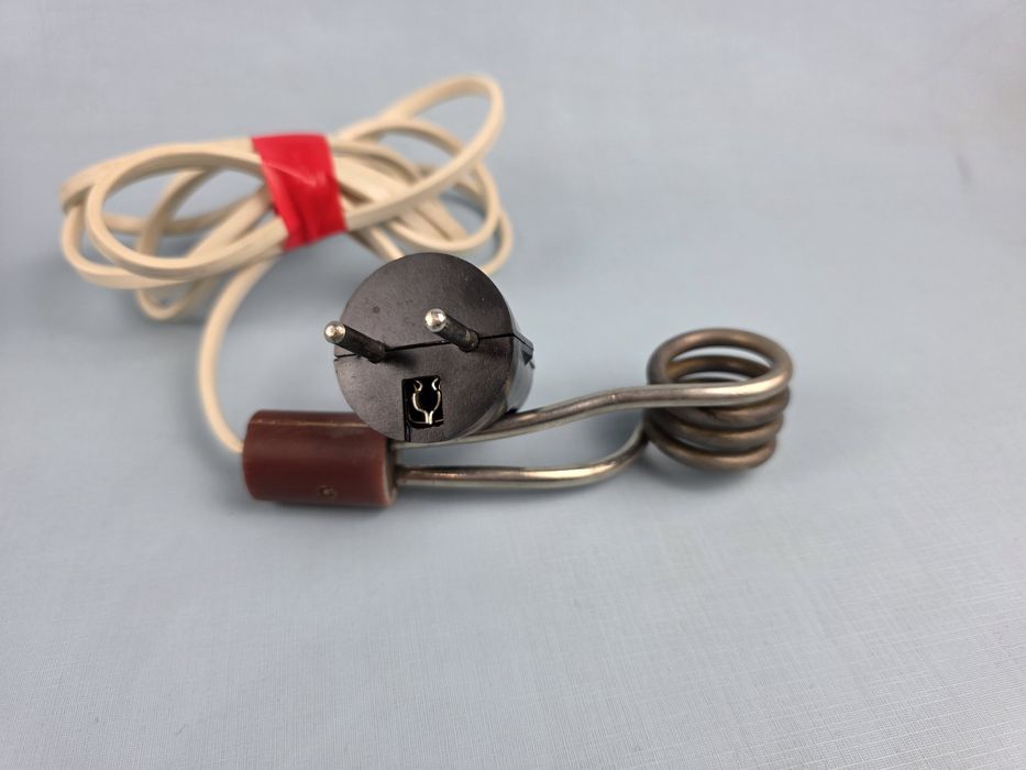 Turystyczna grzałka nurkowa do podgrzewania wody