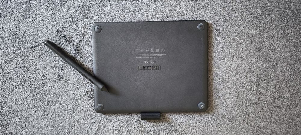 Tablet graficzny Wacom Intuos Bluetooth