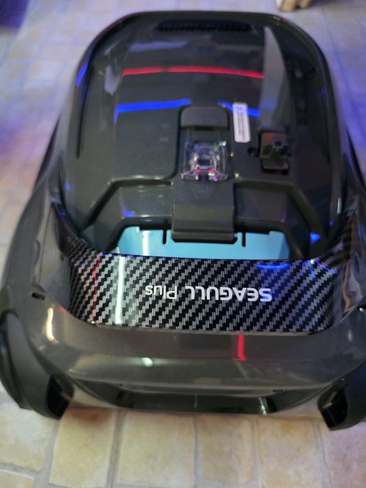 Aspirador Robótico para Piscina Aiper Seagull Plus – Sem fios NOVO