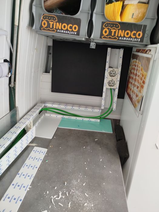 Food truck pronta a funcionar