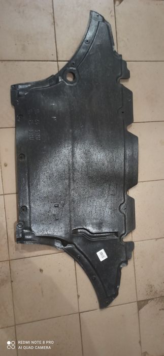 Захист двигуна на АУДІ А5, А4 8K1863821H