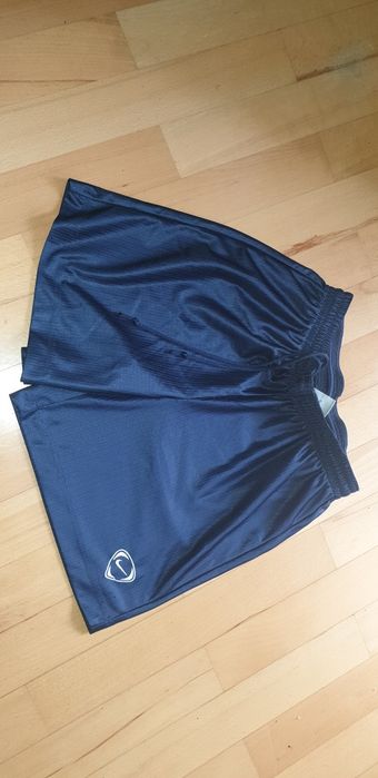 Krótkie spodenki Nike S