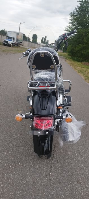 Мотоцикл круизер (чоппер) Lifan LF250-D