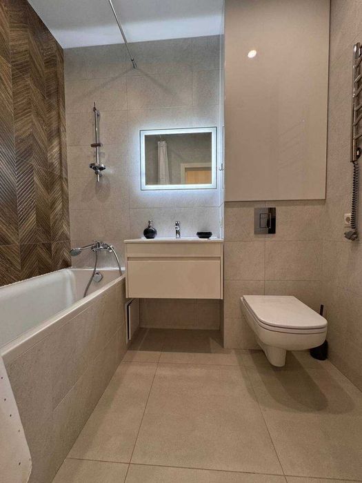 Квартира в районі Митниця, по вул. Козацькій