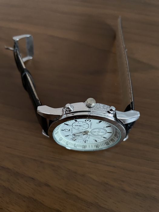 Годиник Modiy