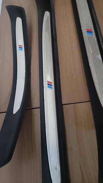 Listwy progowe bmw e60 e61 m pakiet