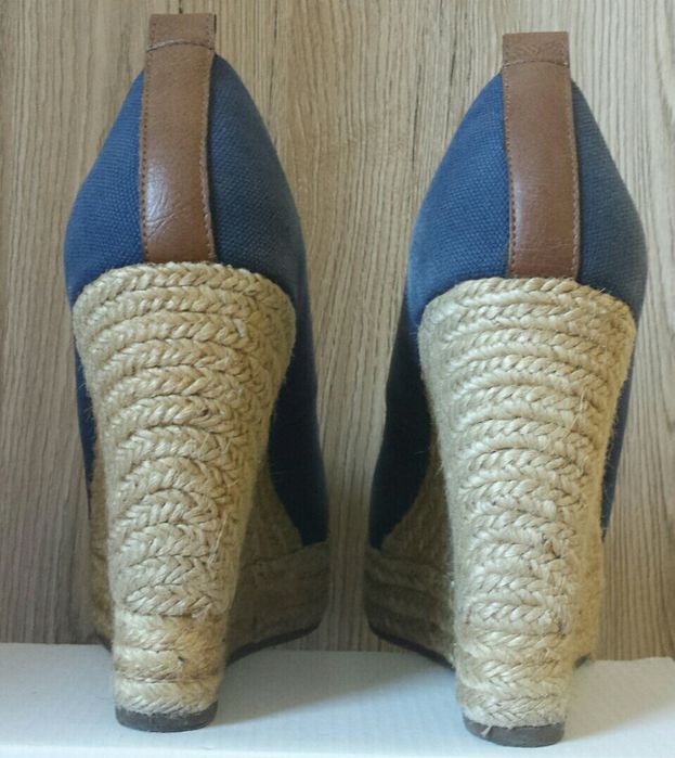 Espadryle na koturnie, ALDO