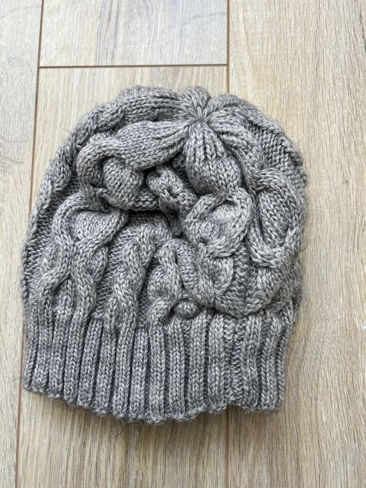 Віддам безкоштовно одяг