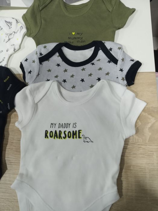 Bodys recém nascido novos