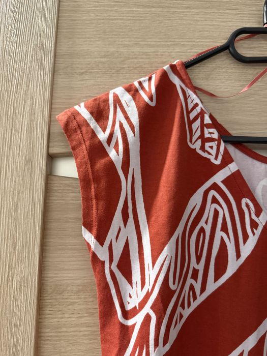 Wzorzysta sukienka  Tatuum