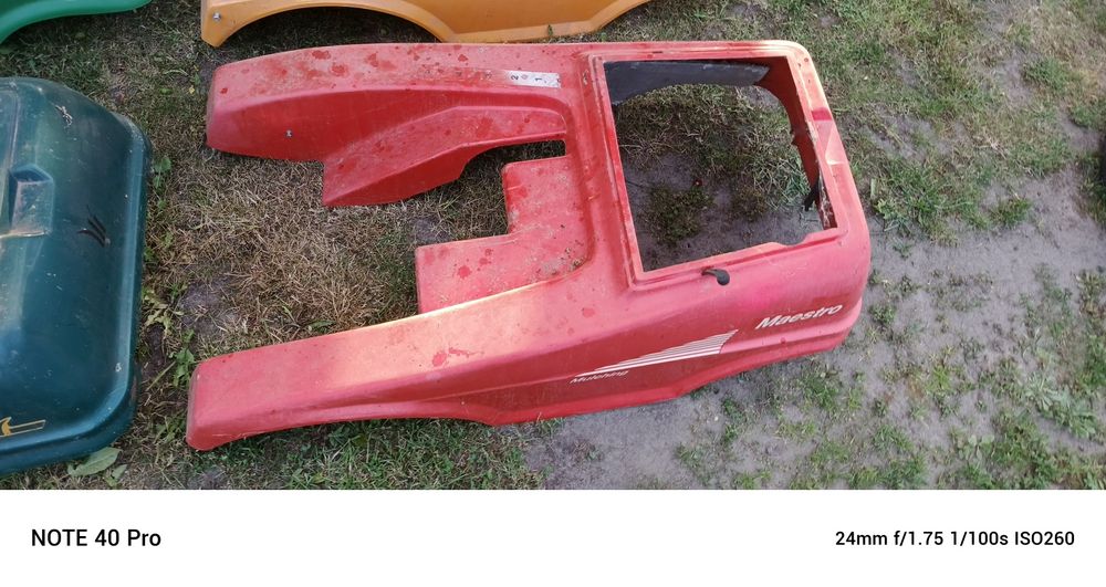 Kosiarka traktorek Stiga villa#park#e11#e9#czesci#maska#obudowa#piasta