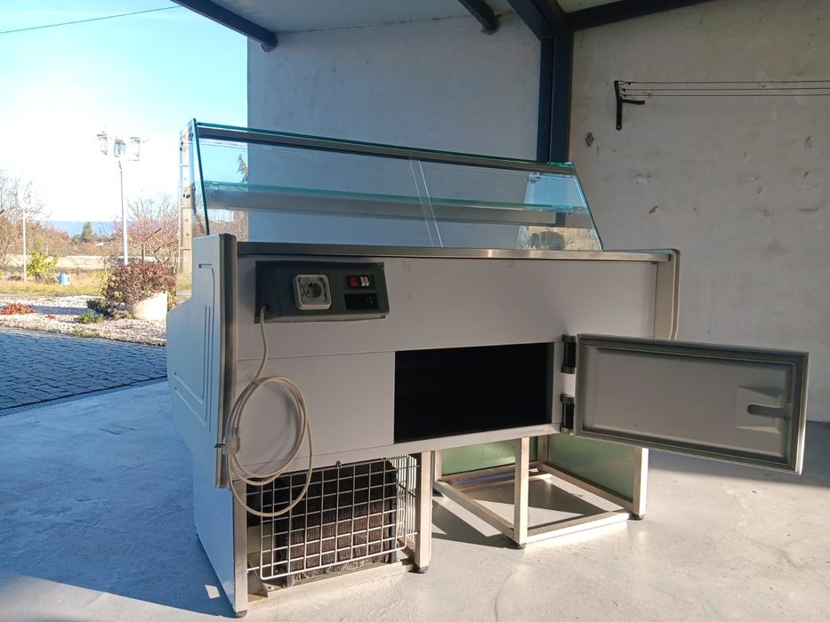 Vitrine refrigerada semi-nova