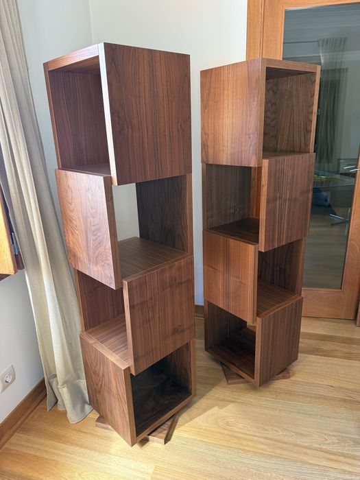 Movel de sala + 2 estantes em madeira - cerejeira