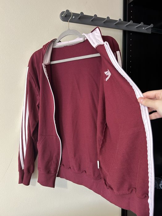 Casaco de fato de treino vermelho bordo Adidaa
