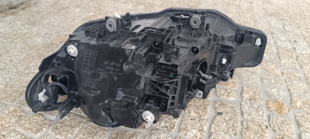 Farol BMW 3 F30 F31 adaptive Led
