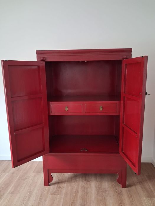 Móvel chinês vermelho - ótimo estado
